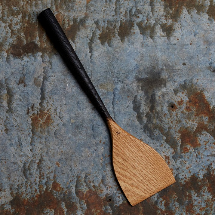 Hand carved spatula, spatula made in the UK, wooden spatula, handmade spatula, BBQ spatula, barbecue spatula, UK made spatula, 